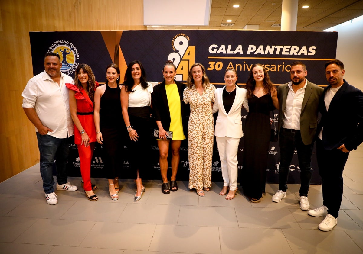 Imagen principal - El Costa del Sol celebra su 30º aniversario en una emotiva gala en la Diputación de Málaga