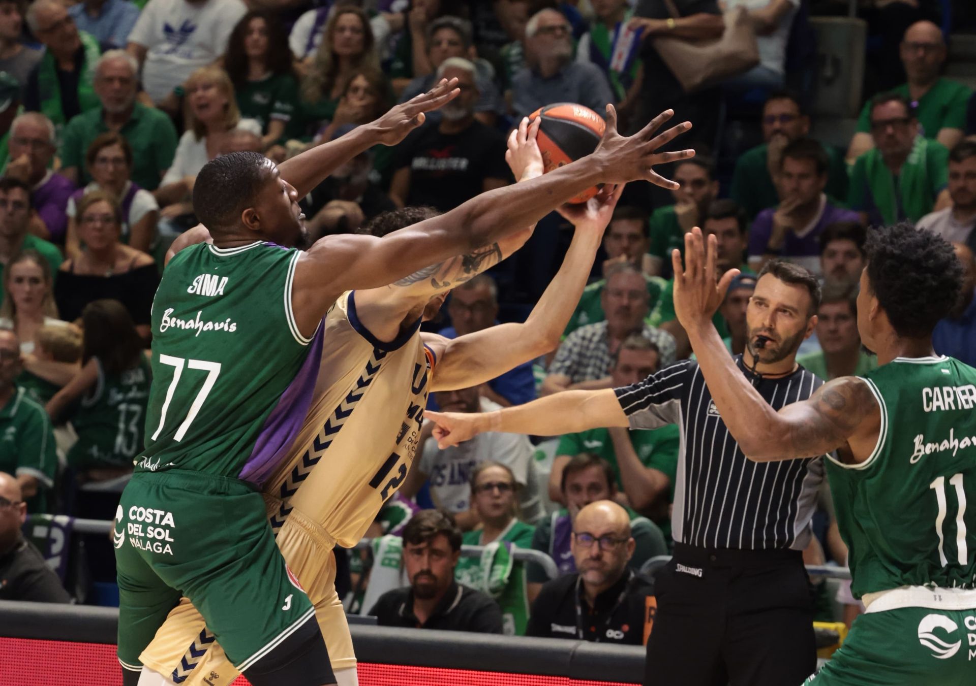 El Unicaja-UCAM Murcia, quinto partido de semifinales, en imágenes