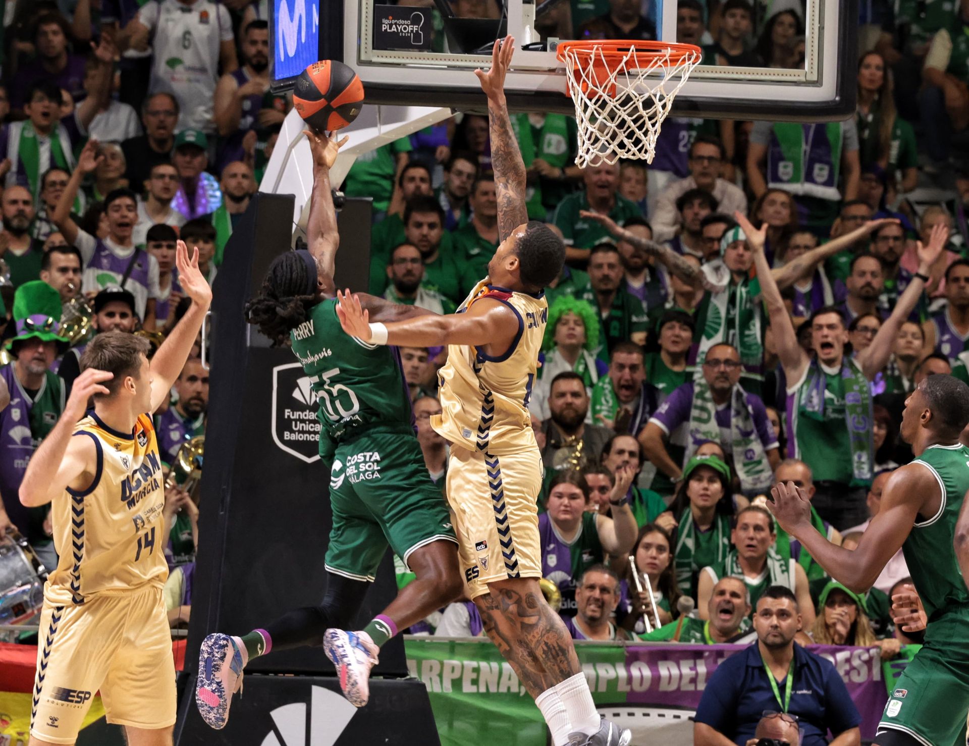 El Unicaja-UCAM Murcia, quinto partido de semifinales, en imágenes