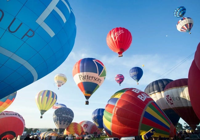 Fiesta internacional de globos aerostáticos.