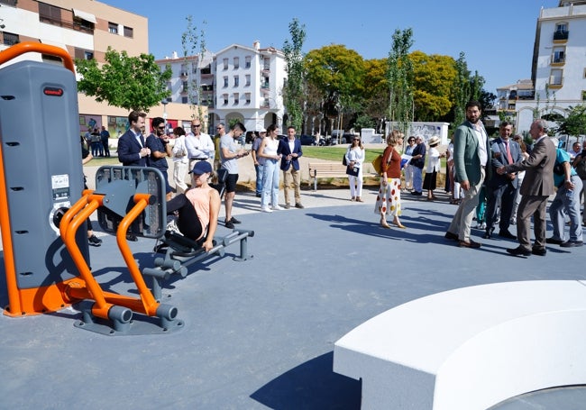 El parque cuenta con cuatro áreas deportivas diferenciadas.