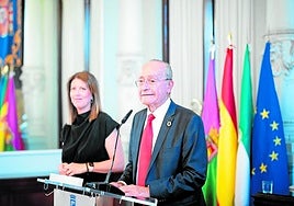 De la Torre, el lunes, cuando dio a conocer el freno a las viviendas turísticas.