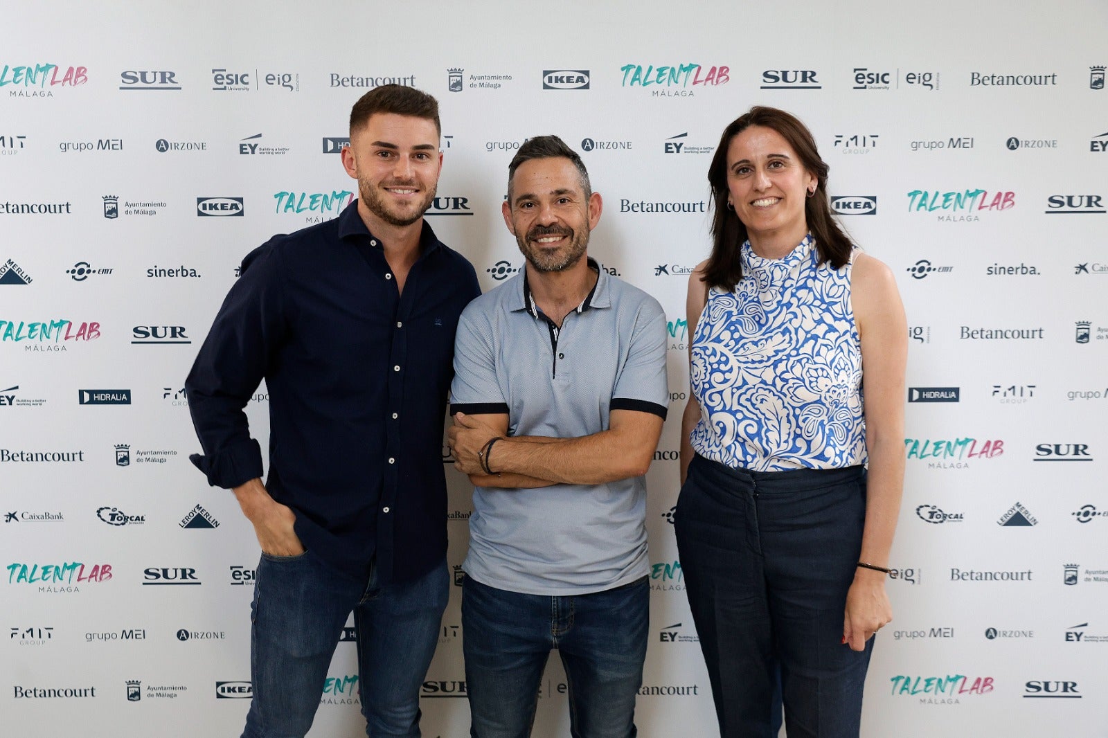 Los nuevos TalentLab reciben sus diplomas y contratos