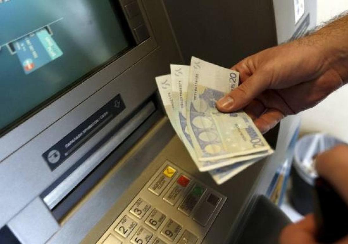 Los malagueños tienen más dinero que nunca en el banco