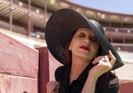 Luz, en la plaza de toros.