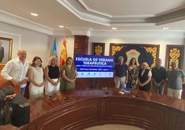 Acto de presentación de la iniciativa, este martes en el Ayuntamiento de Nerja.