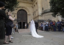 Una de las bodas que se celebraron en 2019 en la Catedral a raíz del cierre del Sagrario.