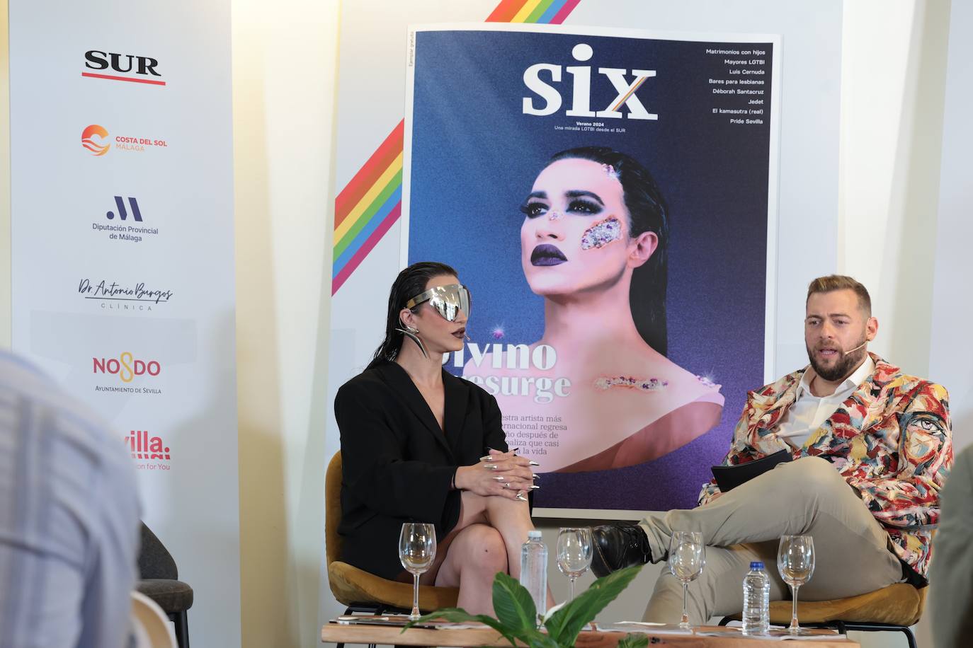 SUR presenta en Sevilla la expansión de la revista SIX