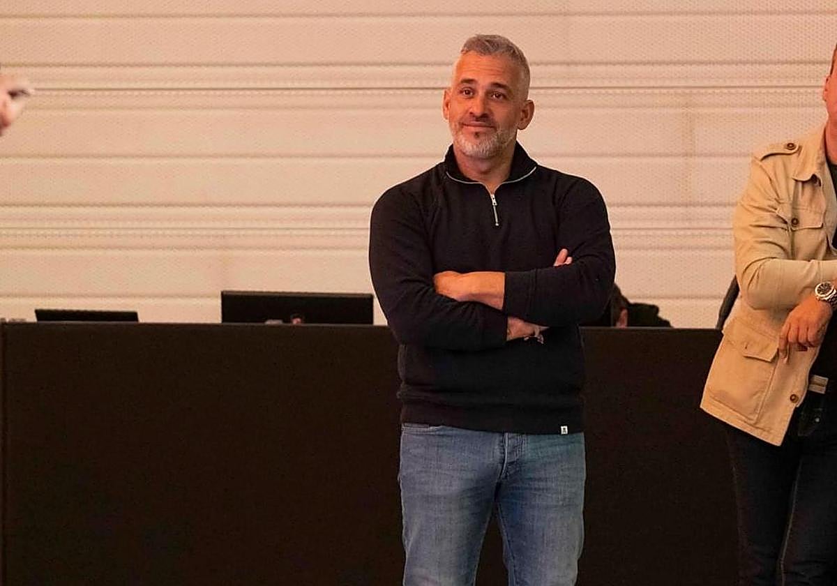 Luis Bermúdez durante un acto.