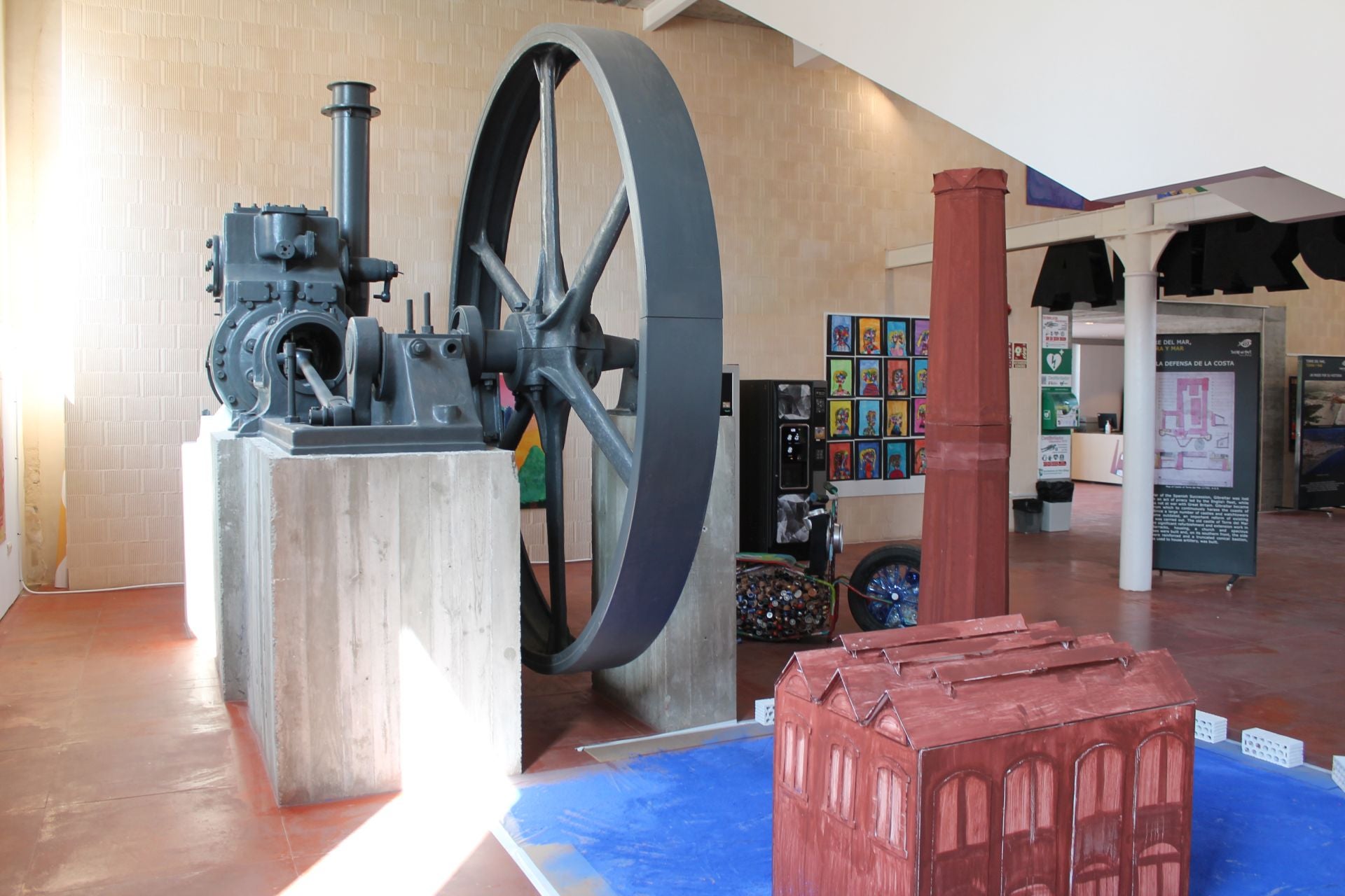 En el interior del antiguo ingenio azucarero se pueden ver piezas como ésta