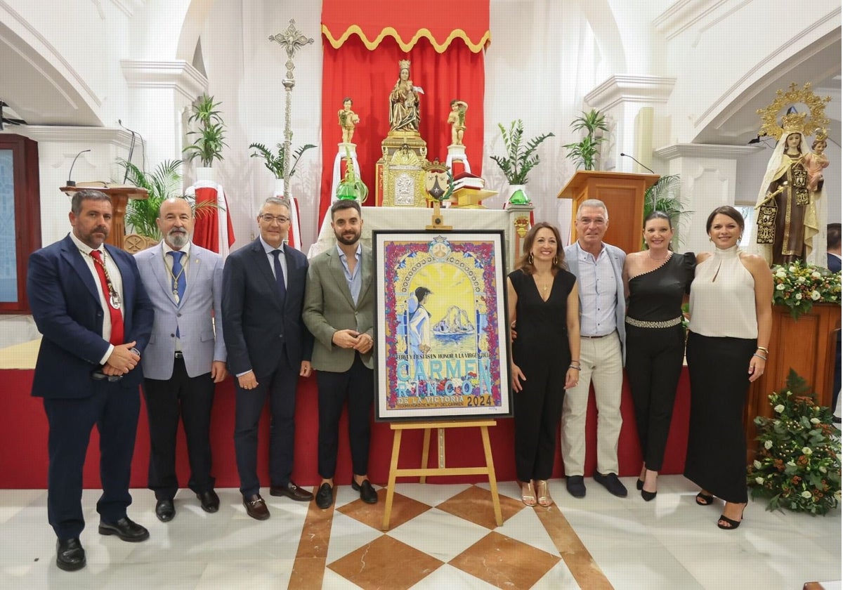 Pregón y presentación del cartel de la salida procesional de la Virgen del Carmen en Rincón de la Victoria