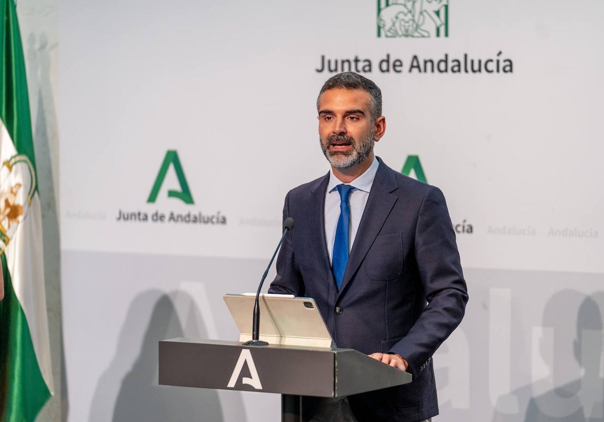 Ramón Fernández-Pacheco, en su comparecencia tras el Consejo de Gobierno.