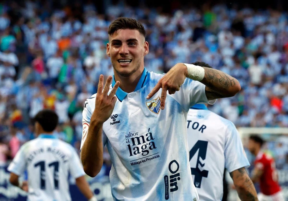 Roberto celebra uno de los goles conseguido esta temporada con el Málaga.