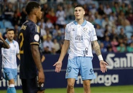 Roberto, en el partido ante el Real Madrid Castilla.