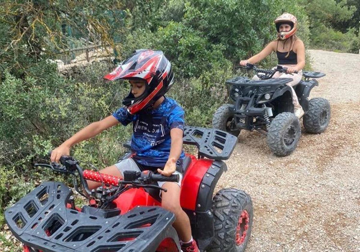 Cherokke Camp propone actividades al aire libre como circuito de quads.