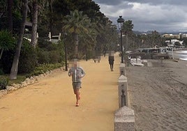 La víctima había salido a correr al paseo marítimo de Marbella