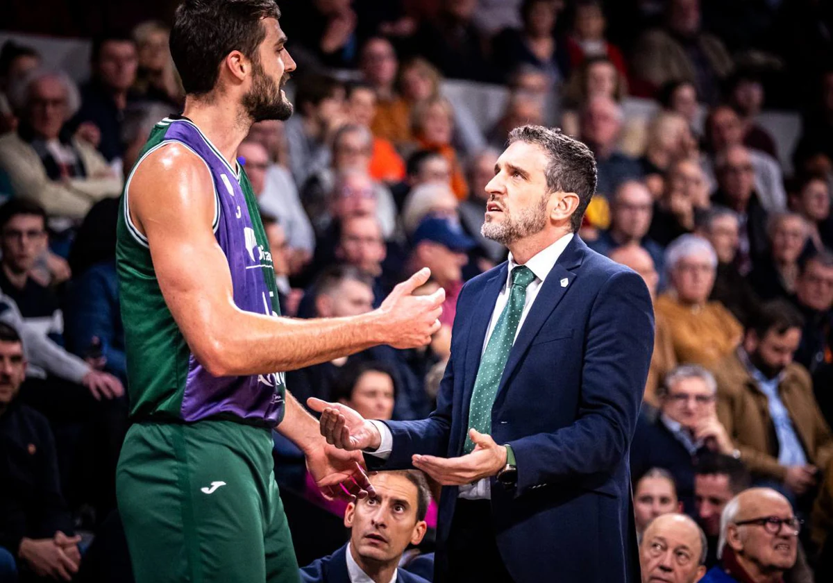 El Unicaja se encuentra con un serio problema en el juego interior | Diario  Sur