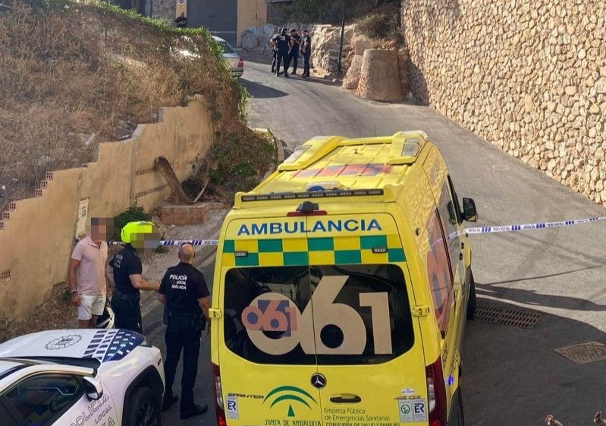 Imagen principal - Reducen a tiros en el Morlaco a un hombre que se fugó de un control e hirió a cuatro policías