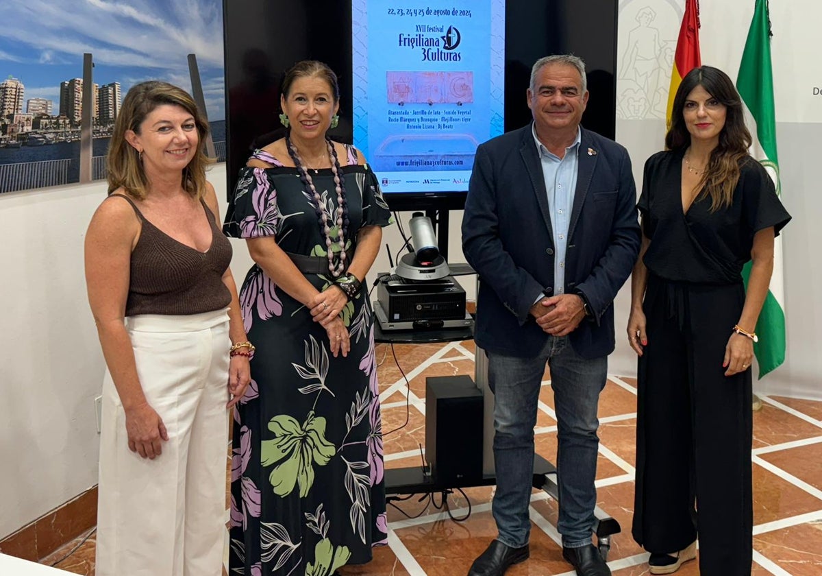 Acto de presentación de la programación festiva de Frigiliana, este miércoles en Turismo Andaluz.