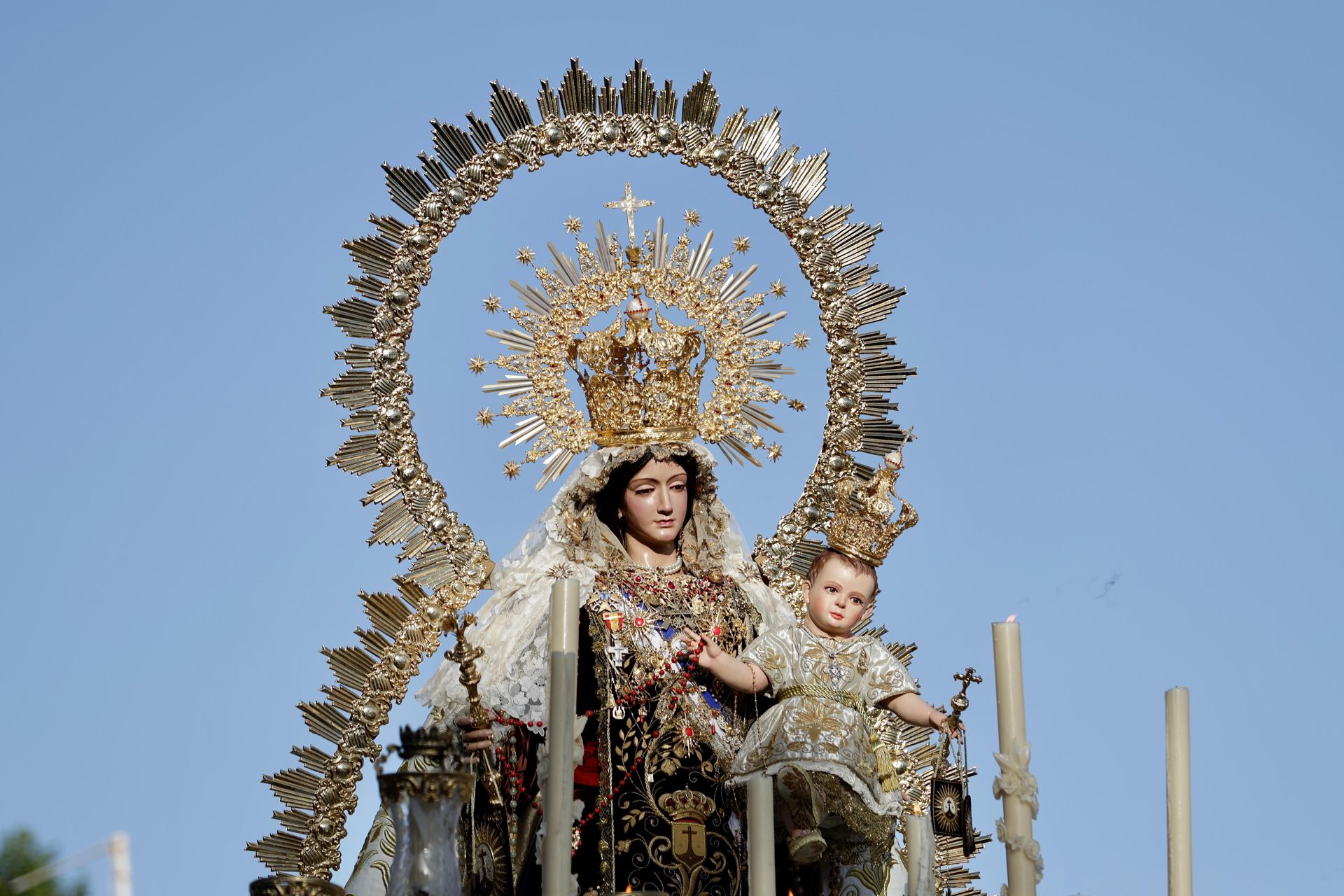 La Virgen, por las calles de Pedregalejo