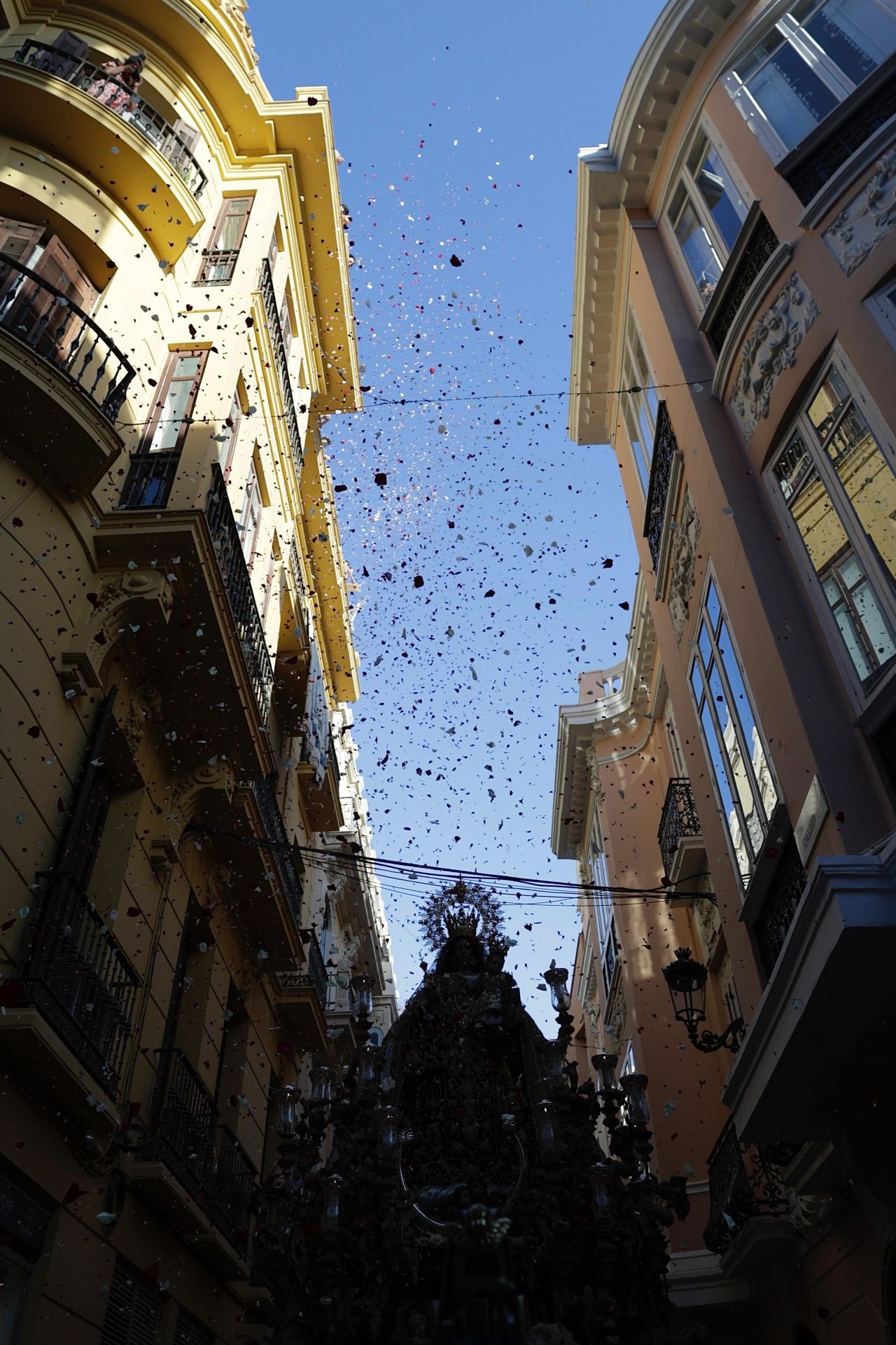 La Virgen del Carmen Coronada, en su procesión por el Centro de Málaga este sábado