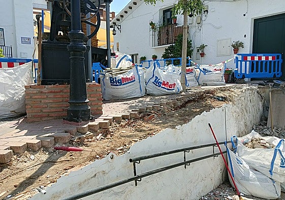 Obras que ejecuta el Ayuntamiento en Benagalbón.