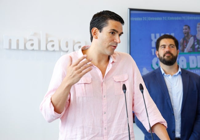 Carlos Suárez dirigió unas palabras en el acto.