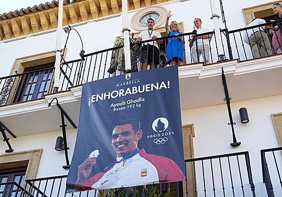 El homenaje de Marbella al boxeador Ayoub Ghadfa, en imágenes
