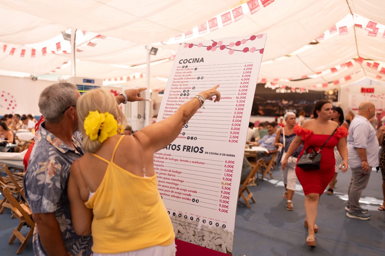 Las mejores fotos de la Feria de Málaga del lunes 19