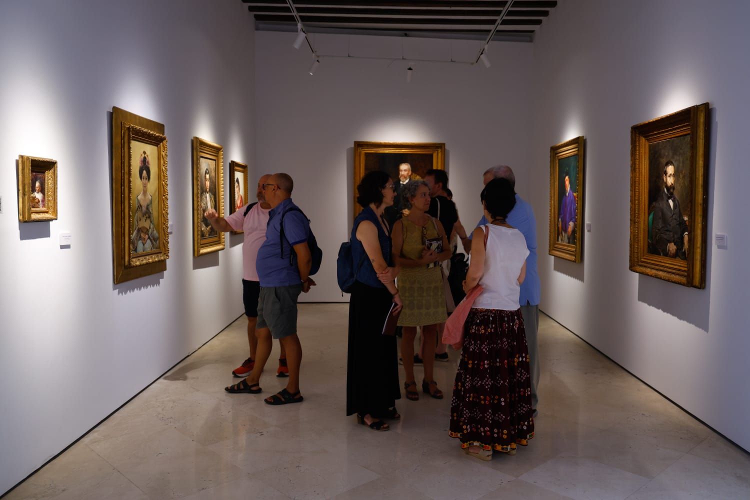 La exposición &#039;El retrato en la colección artística de la Diputación de Málaga&#039;, en imágenes