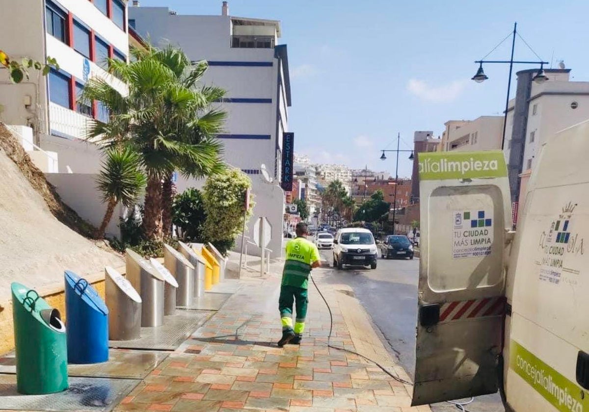 Fuengirola comienza a cobrar una tasa especial de basura a los propietarios de 3.500 alojamientos turísticos