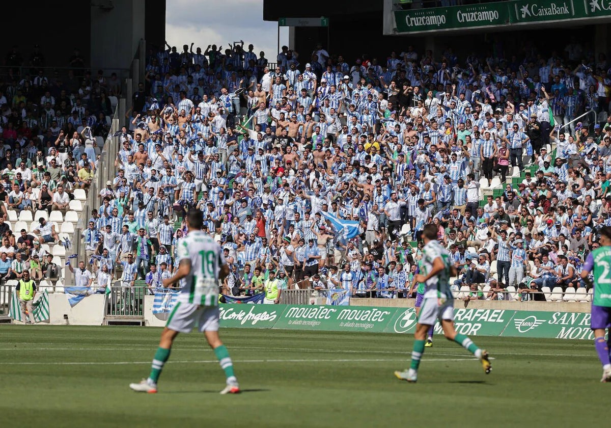 La afición del Málaga, el pasado curso en el Nuevo Arcángel de Córdoba.