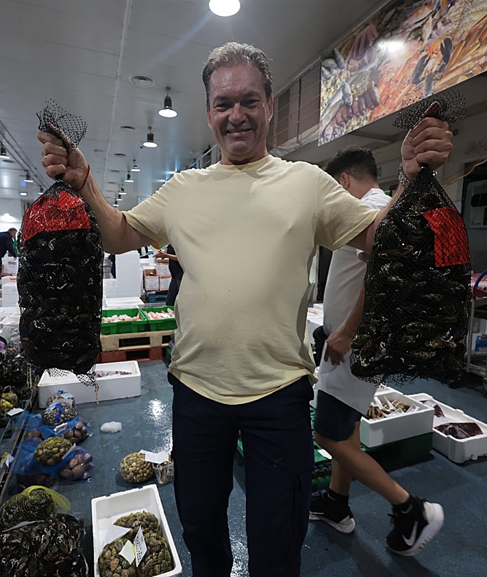 Imagen secundaria 2 - Más imágenes del interior de Mercamálaga. 