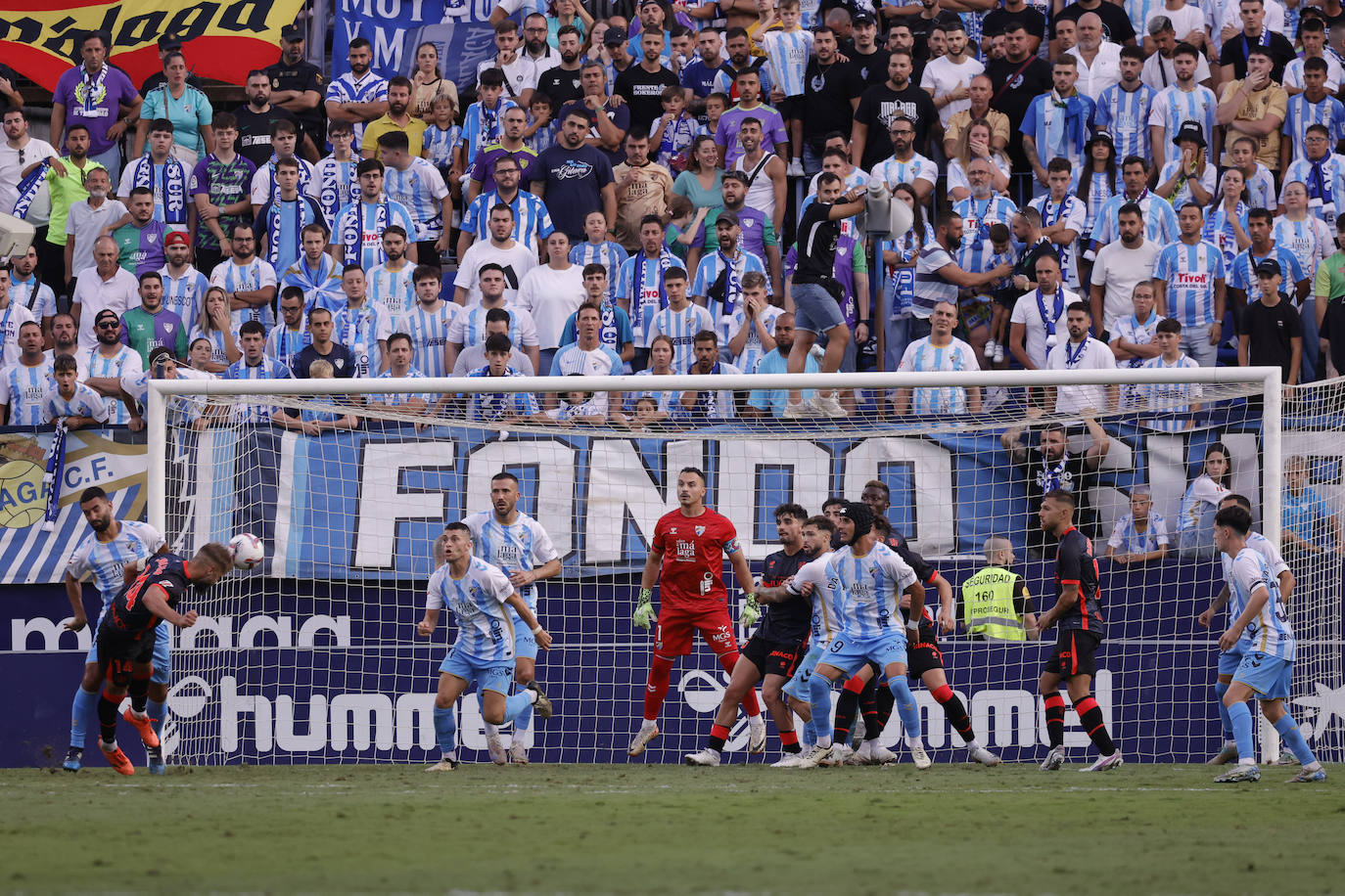 El Málaga-Huesca, en imágenes