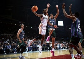 Las mejores fotos del Unicaja - G League United en final de la Copa Intercontinental