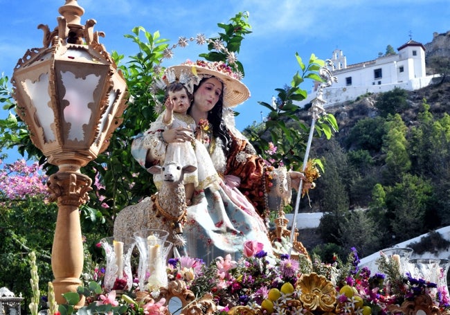 Fragmento del cartel de la Divina Pastora de Cártama.