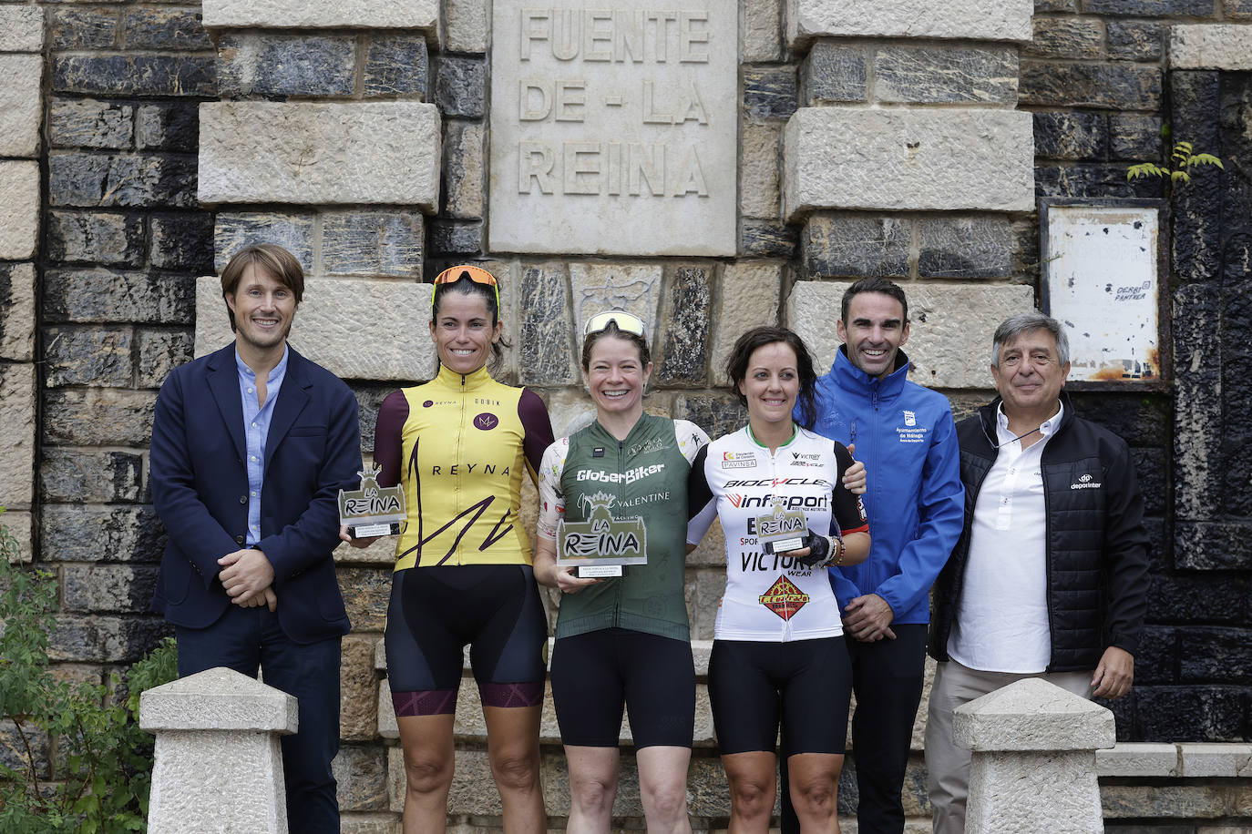 Casi 500 ciclistas participan en la Subida a la Fuente de la Reina