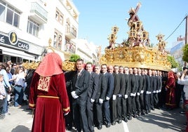 Imagen de archivo del trono del Pobre de Vélez-Málaga.