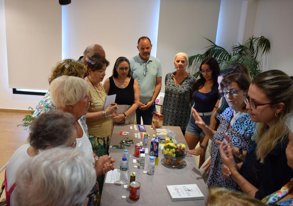 Participantes en el taller sobre alimentación saludable.