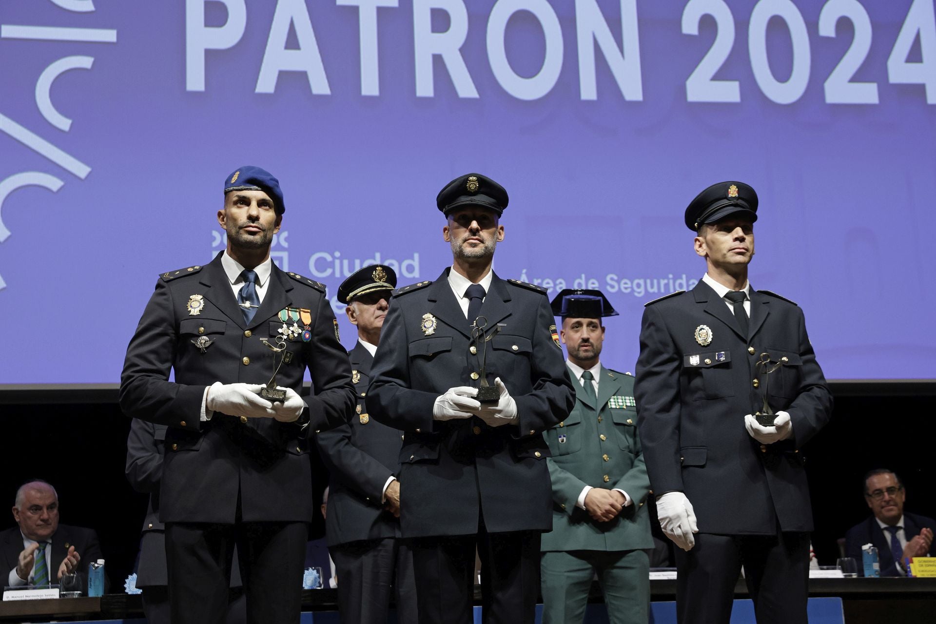 La Policía Local de Málaga celebra el día de su patrón