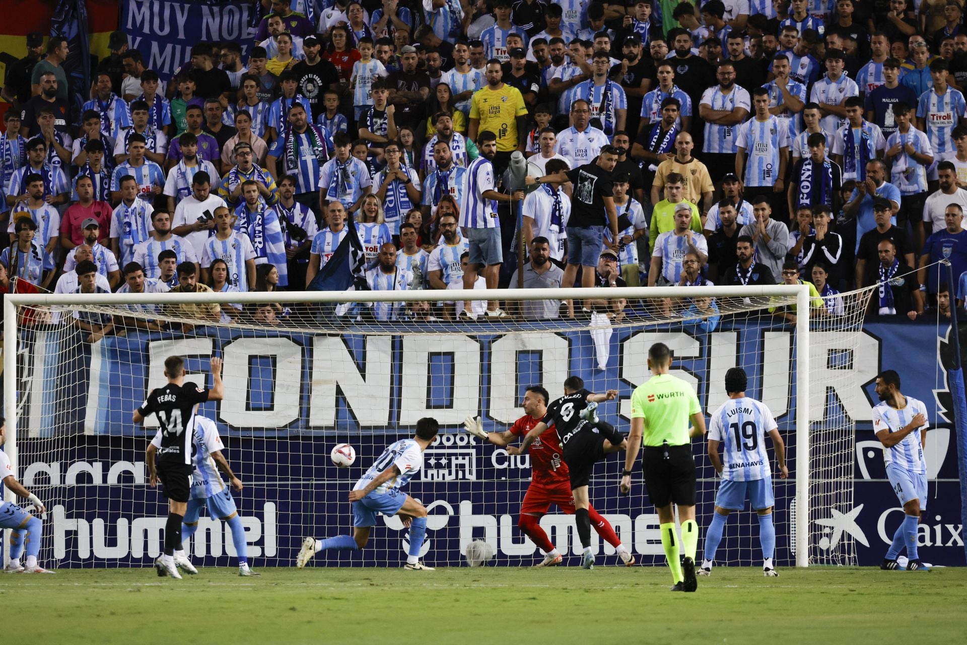 El Málaga- Elche, en imágenes