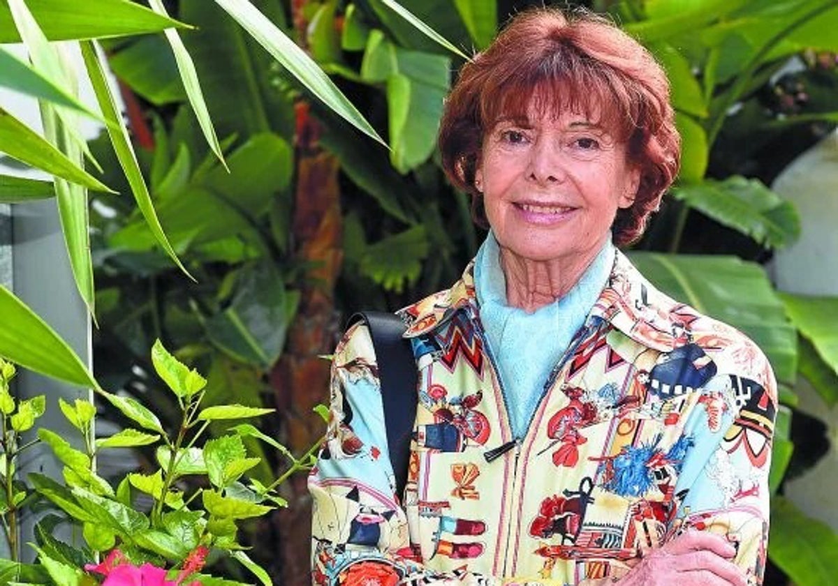 Paula Martel, en el jardín de su casa de Marbella, en 2016.