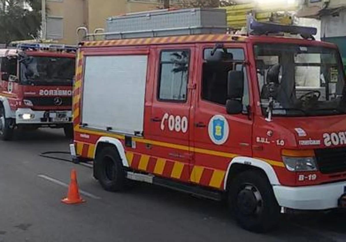 Una persona afectada por quemaduras leves en un incendio en la cocina de su casa en Málaga capital