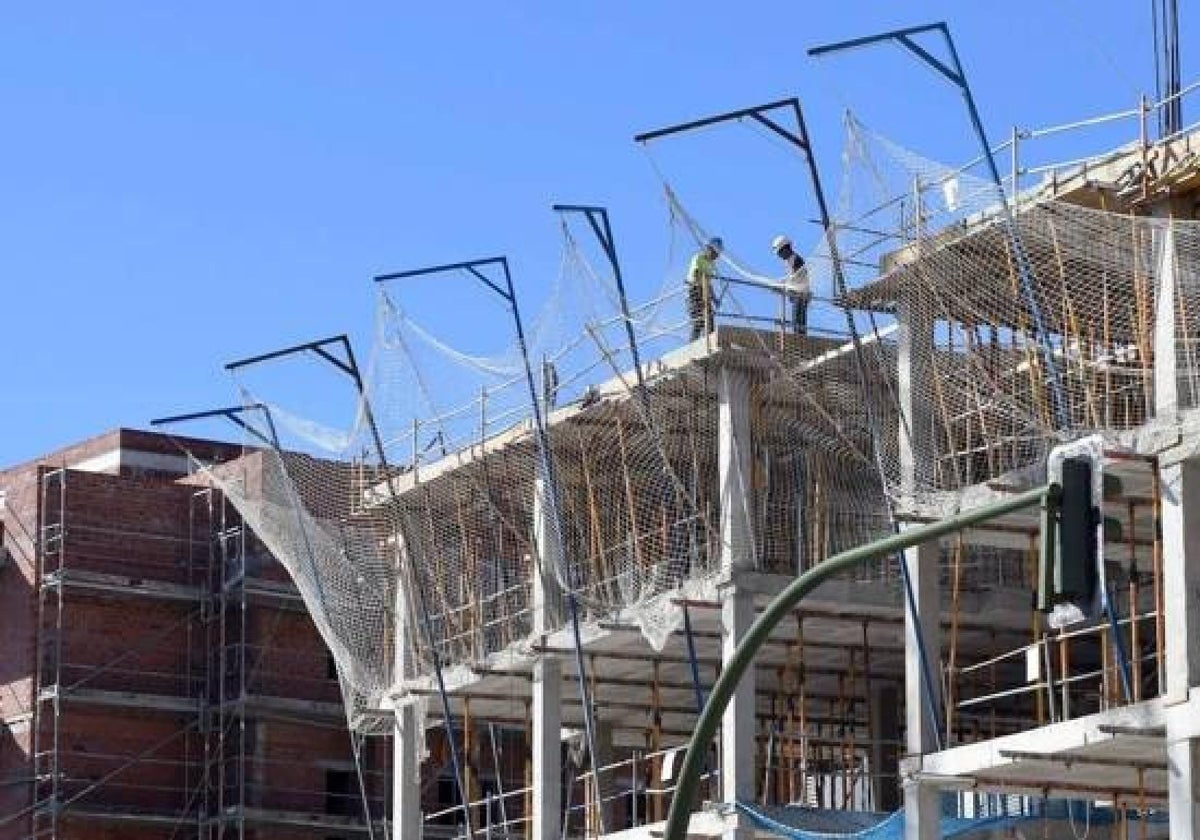 Las nuevas rebajas fiscales de la Junta para acceso a vivienda priorizan a jóvenes y mayores de 65 años