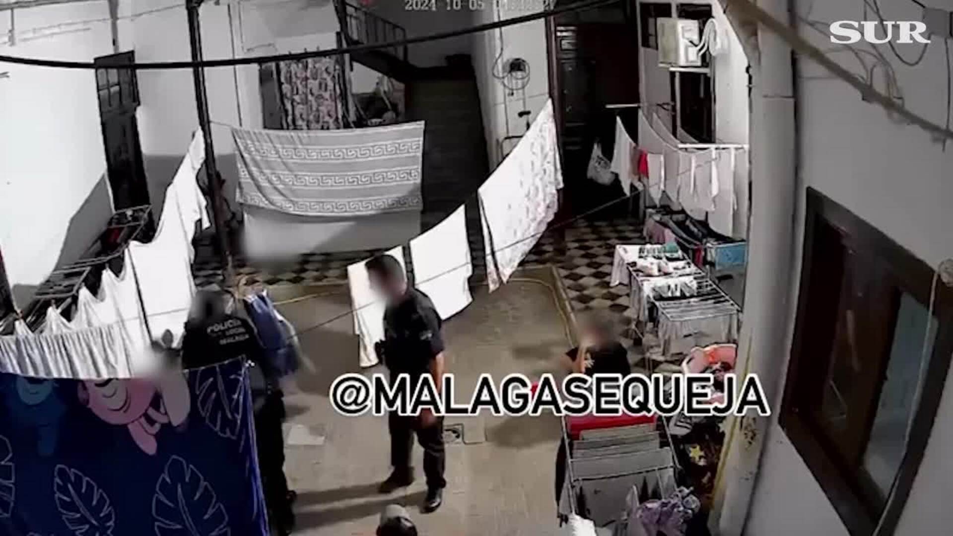 Polémica actuación policial con dos jóvenes en un barrio de Málaga