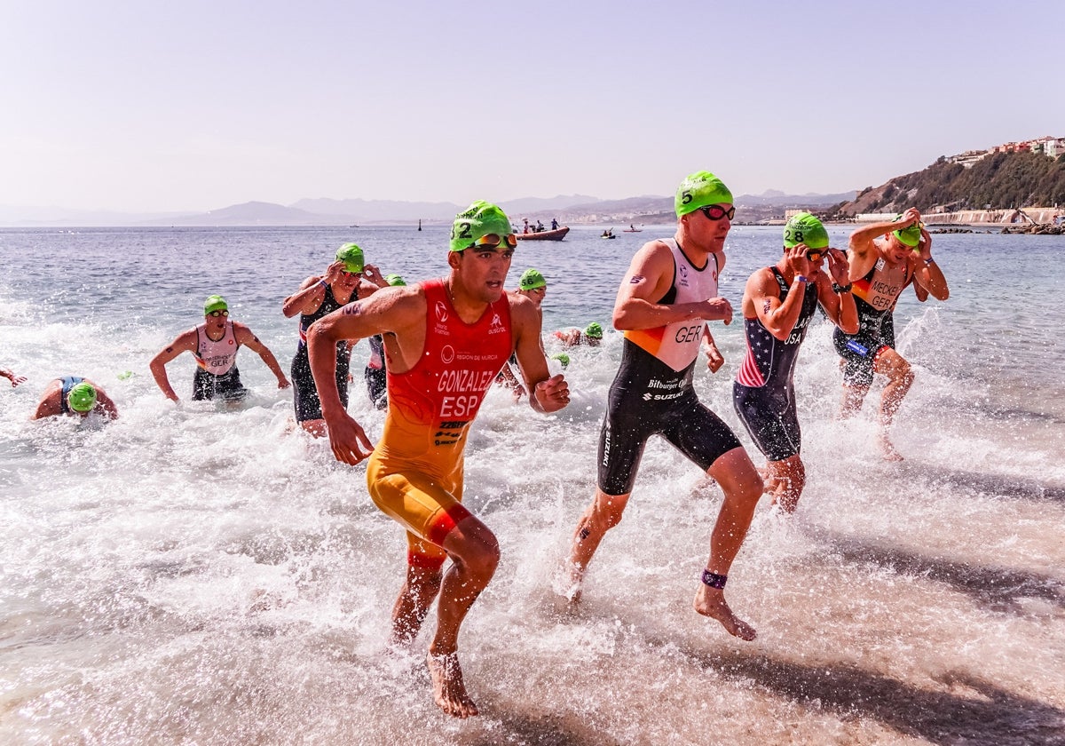 El Rey, presidente del Comité de Honor de las Finales del Campeonato del Mundo de Triatlón Torremolinos-Andalucía