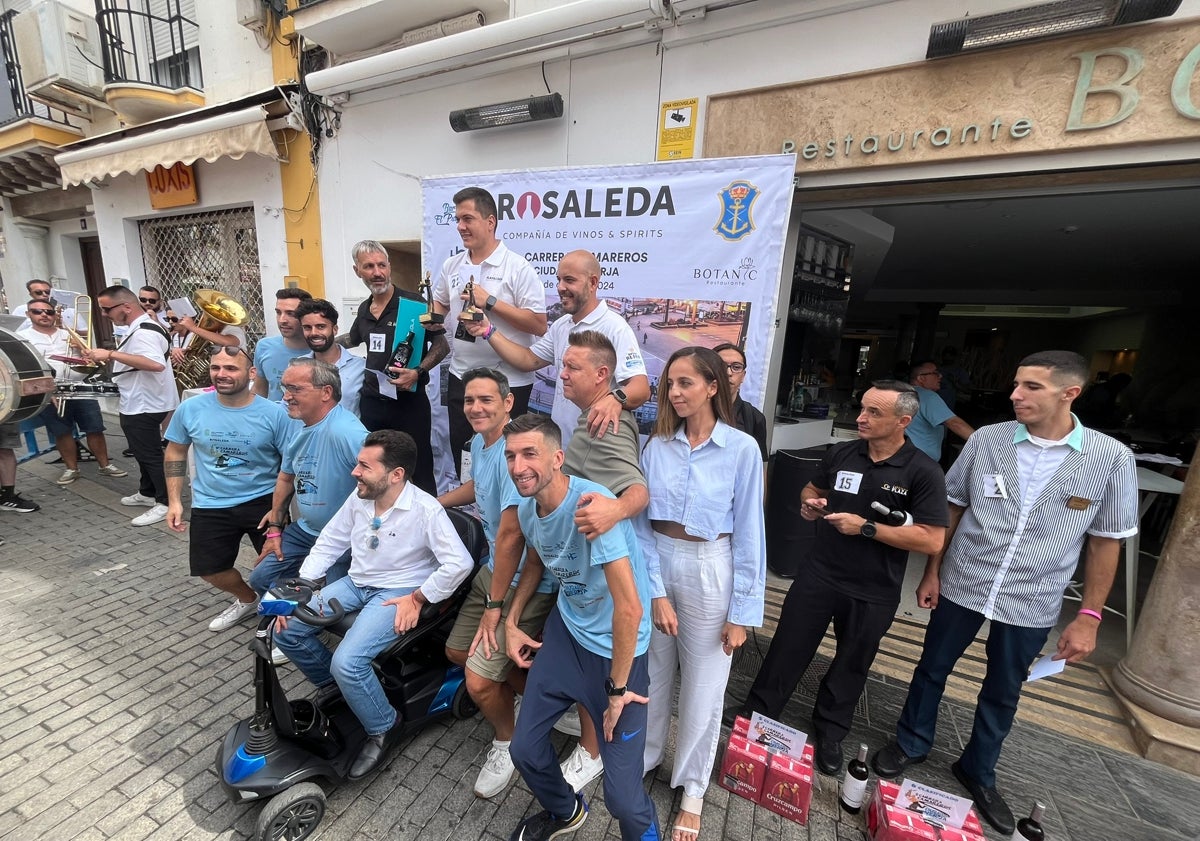 Imagen principal - Tres imágenes de la prueba disputada este miércoles en Nerja.