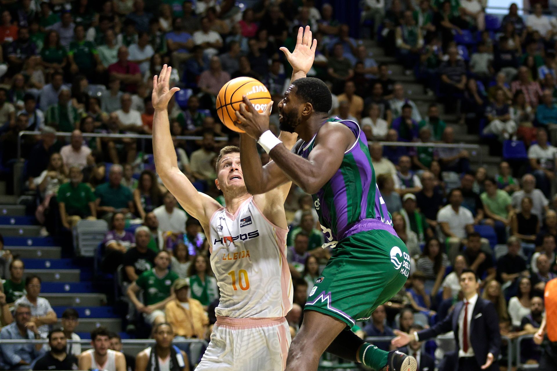 Las mejores imágenes del Unicaja-Hiopos Lleida