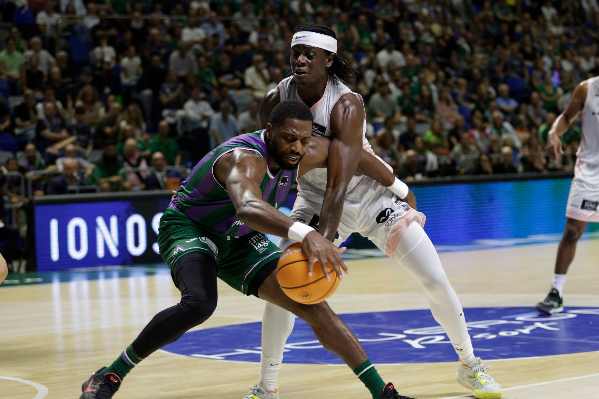 Las mejores imágenes del Unicaja-Hiopos Lleida