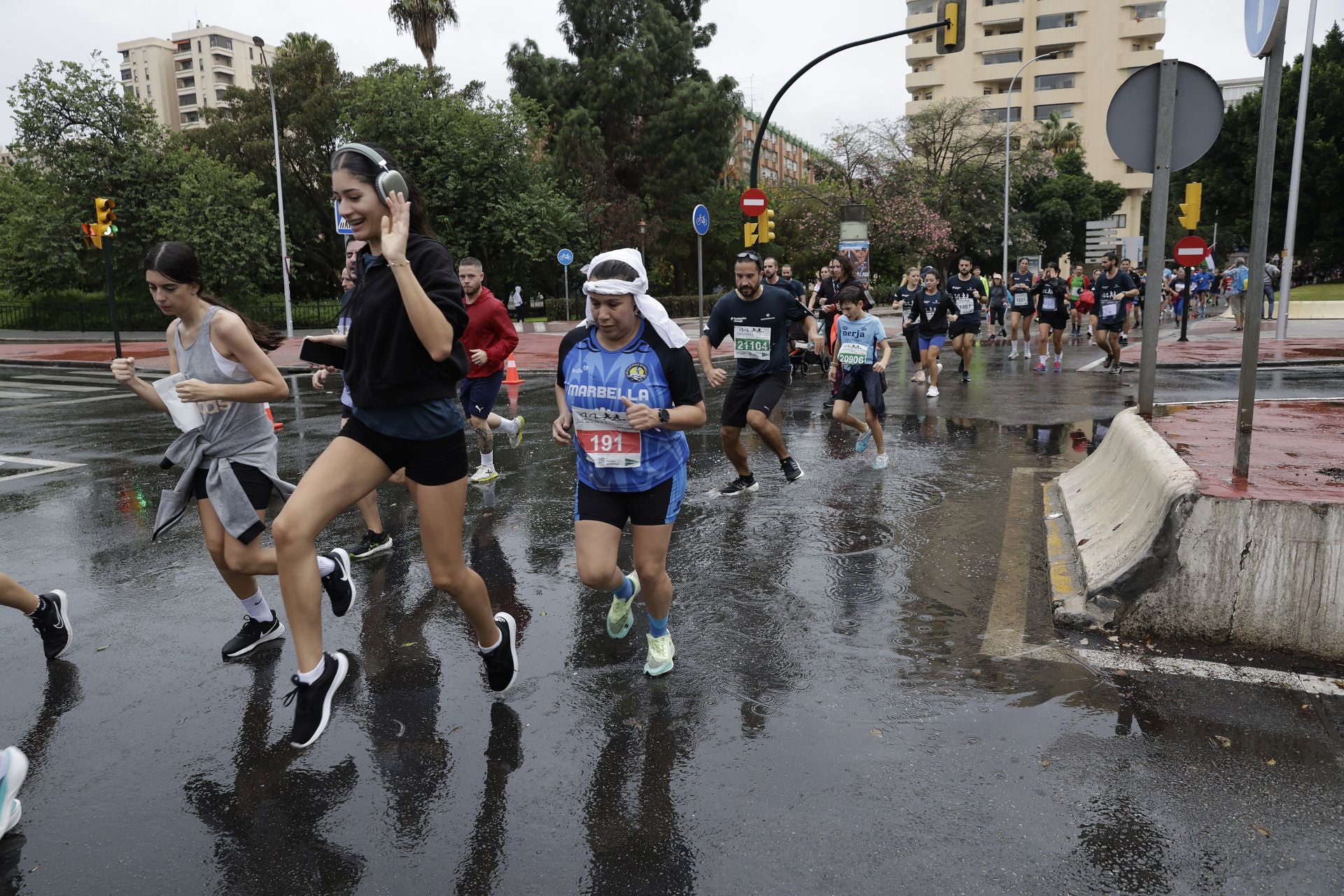 Las mejores imágenes de la Carrera Urbana Ciudad de Málaga de 2024